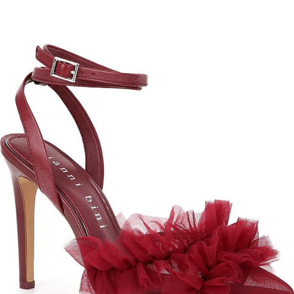 Gianni Bini Women's Red Heels